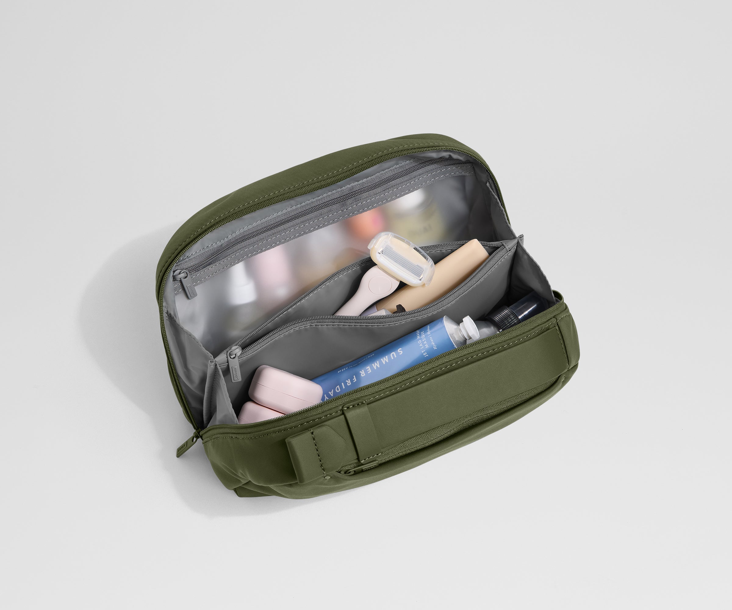 PDP_ToiletryBag_Large_Olive_04.jpg